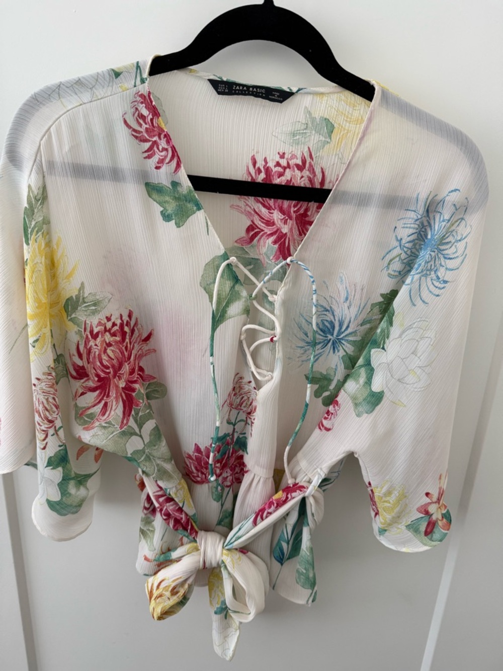Zara Basic White Floral Tie-Front Blouse Large